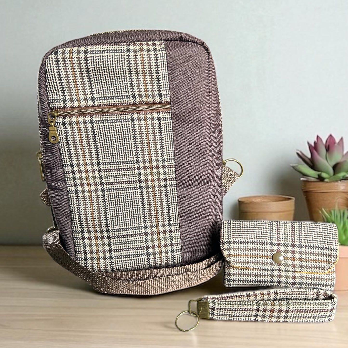 Convertible Waterproof Backpack & Crossbody – The Ultimate 2-in-1 Bag for Life on the Go