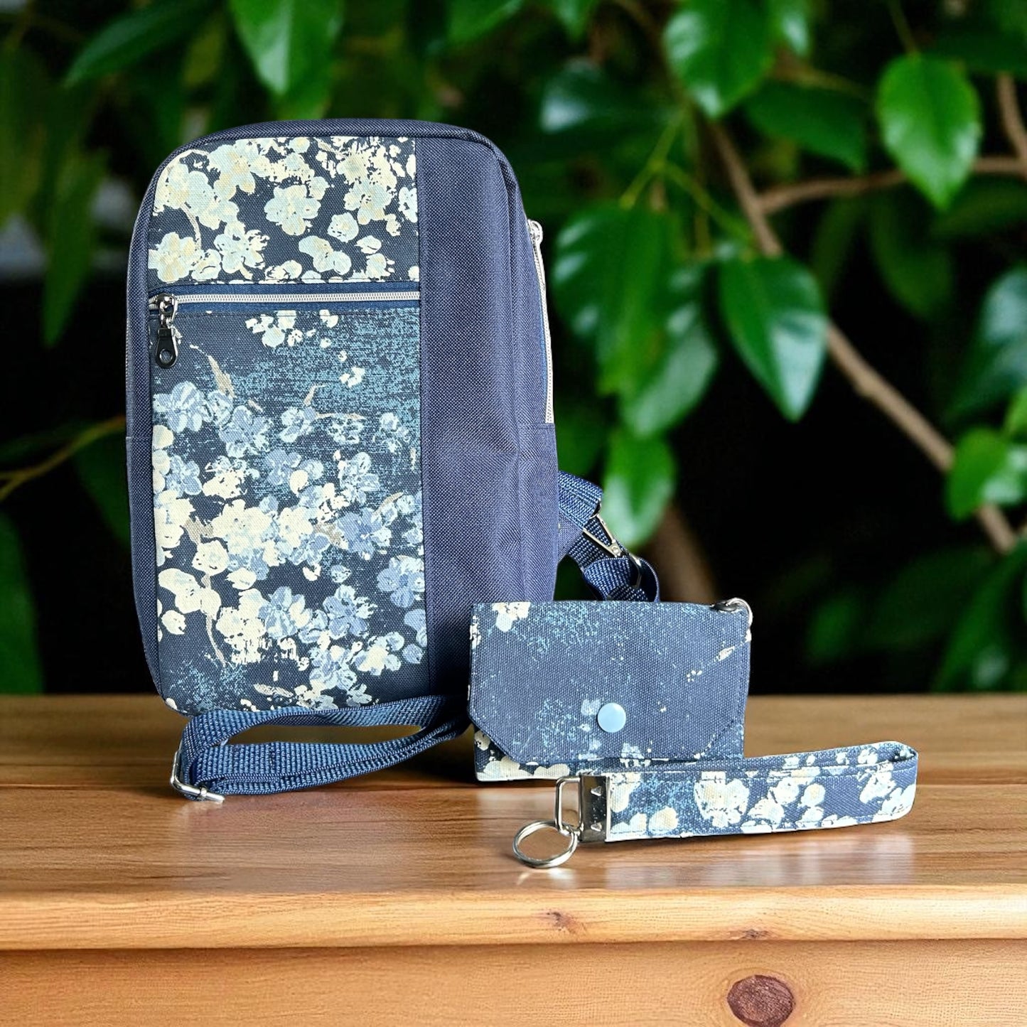 Convertible Waterproof Backpack & Crossbody – The Ultimate 2-in-1 Bag for Life on the Go