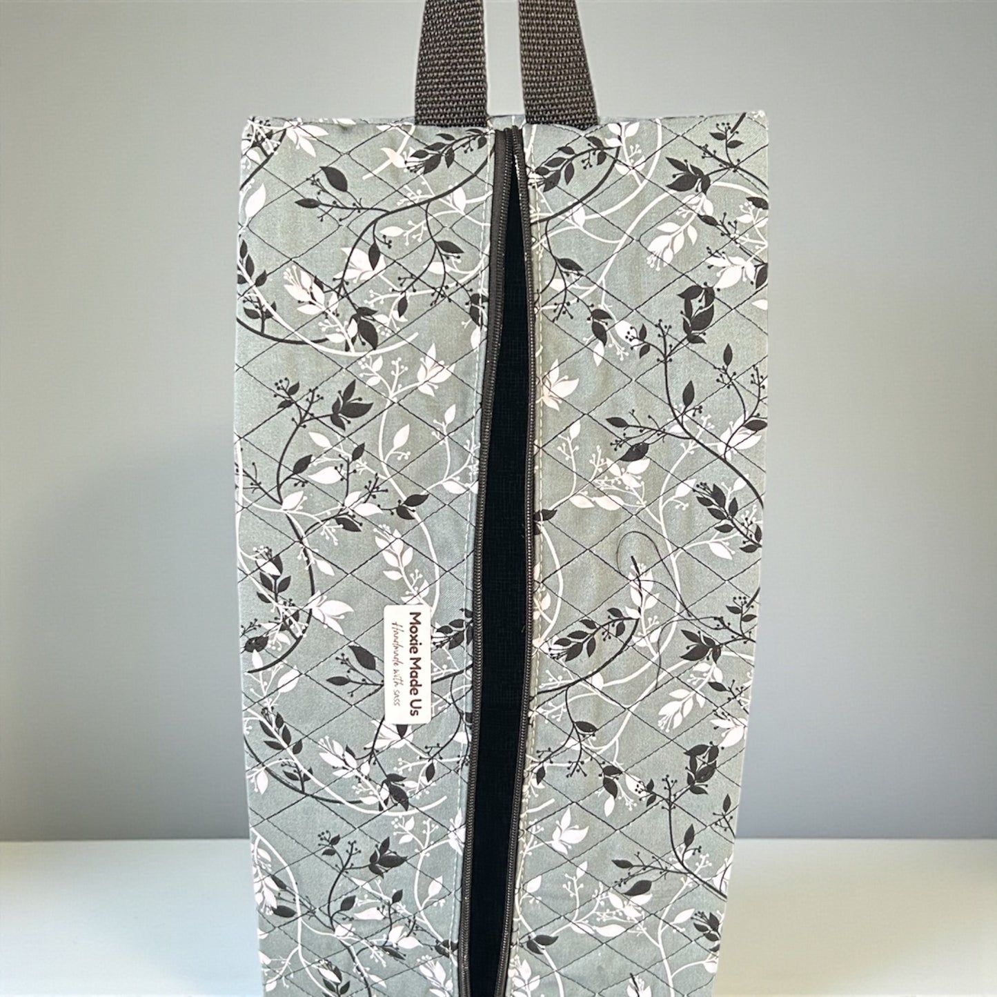 Travel Bag for Heated Hair Tools—Heat-Resistant Storage for Flat Irons, Curling Wands & More