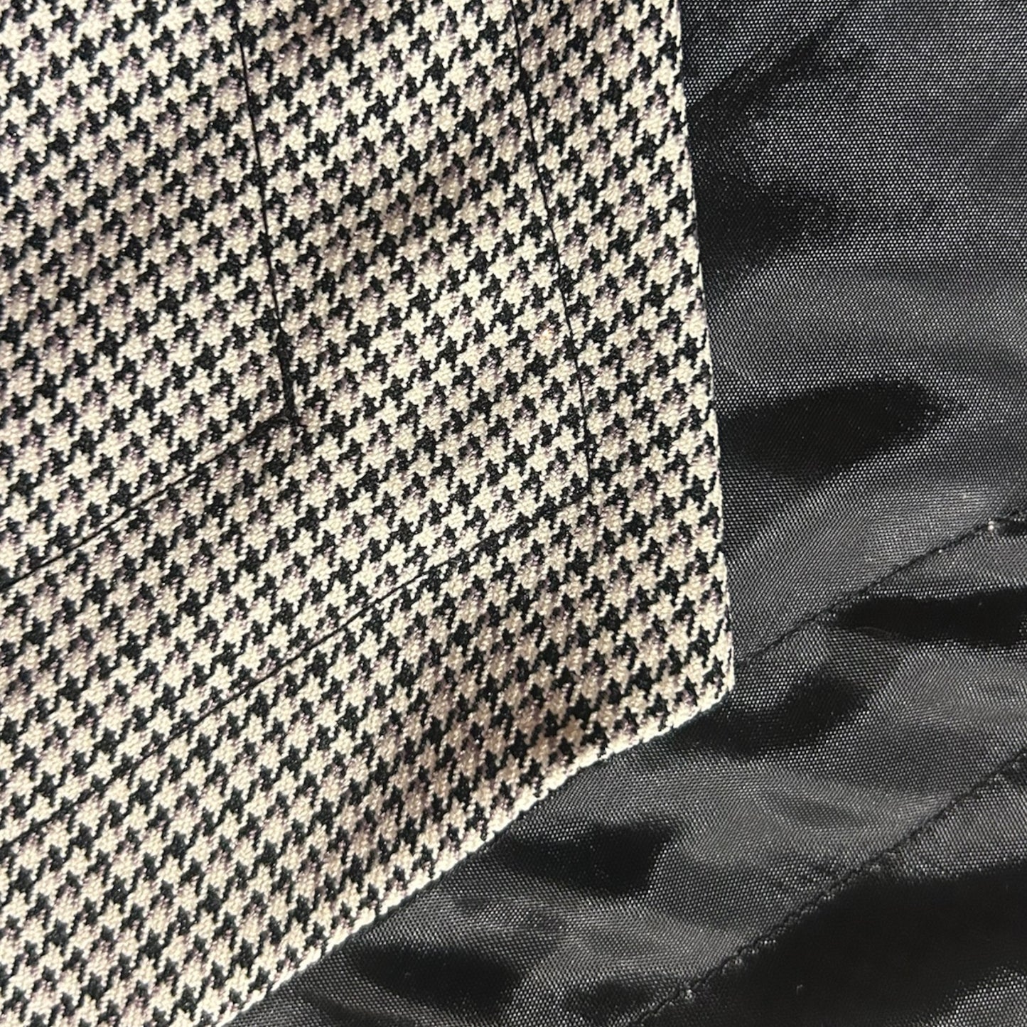 Travel Makeup Pouch with Drawstring – The Ultimate Beauty Organizer