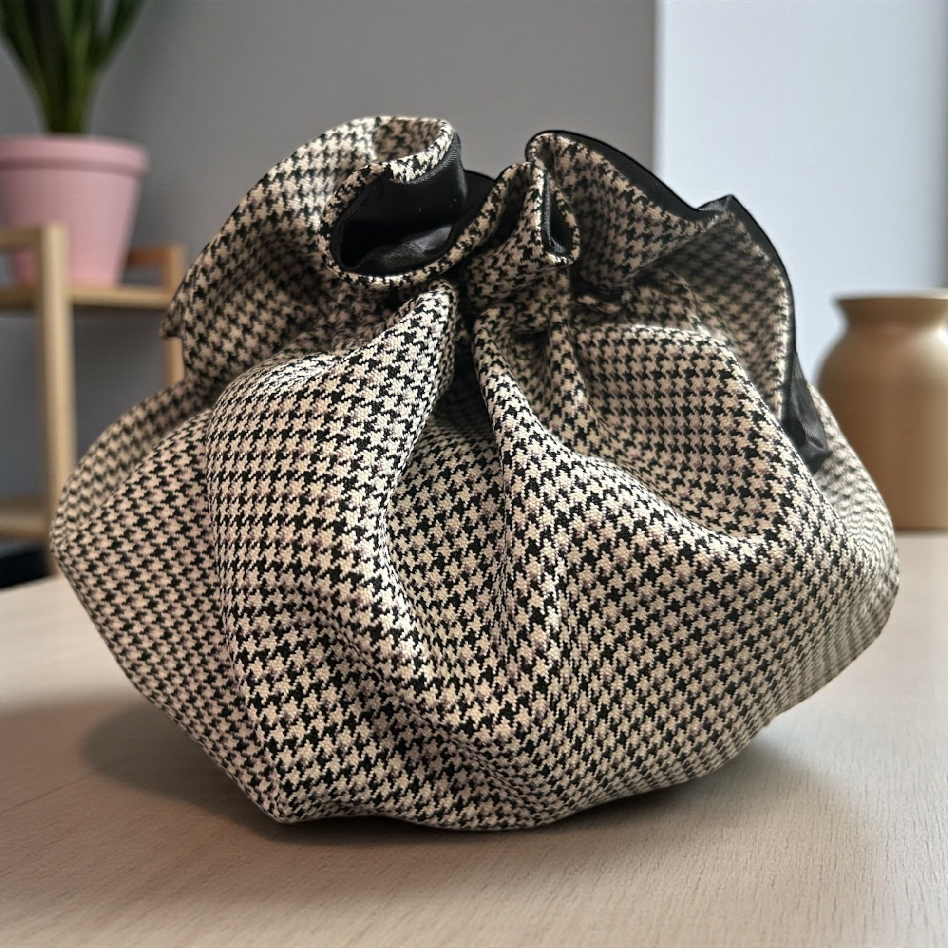 Travel Makeup Pouch with Drawstring – The Ultimate Beauty Organizer – Moxie Made Us